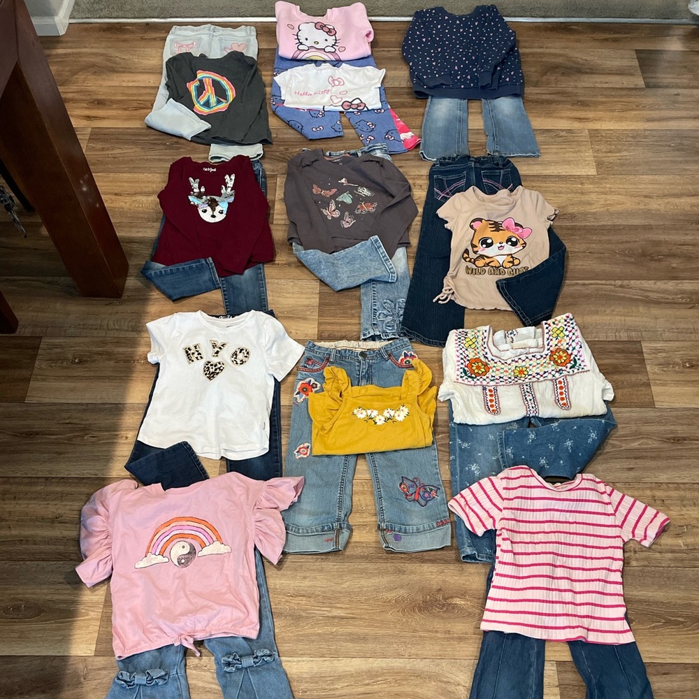 37 Piece Lot of Girls Mixed Tops and Jeans Outfit lot